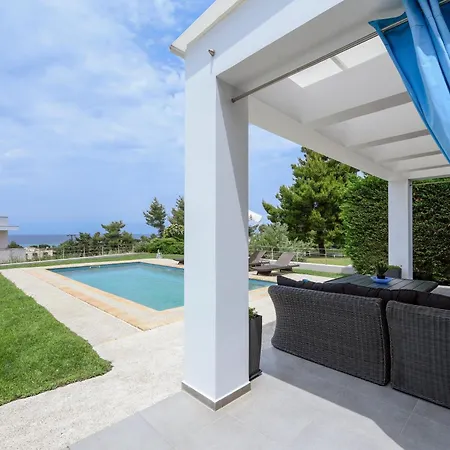 Villa Pentanemi Luxury Hanioti