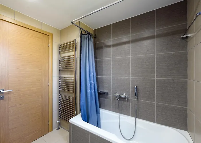 Pentanemi Luxury Βίλα