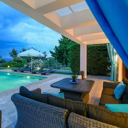 Villa Pentanemi Luxury