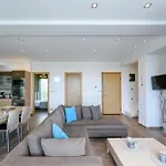 Pentanemi Luxury Villa *